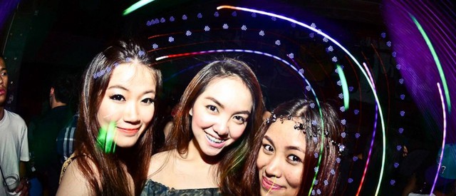 RAVE & GLOW pres. SILVER & GOLD Party (Album 2)