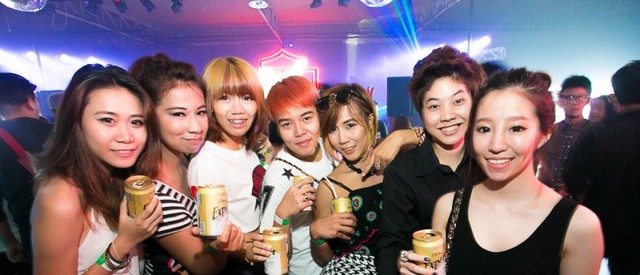 Chang Export Party