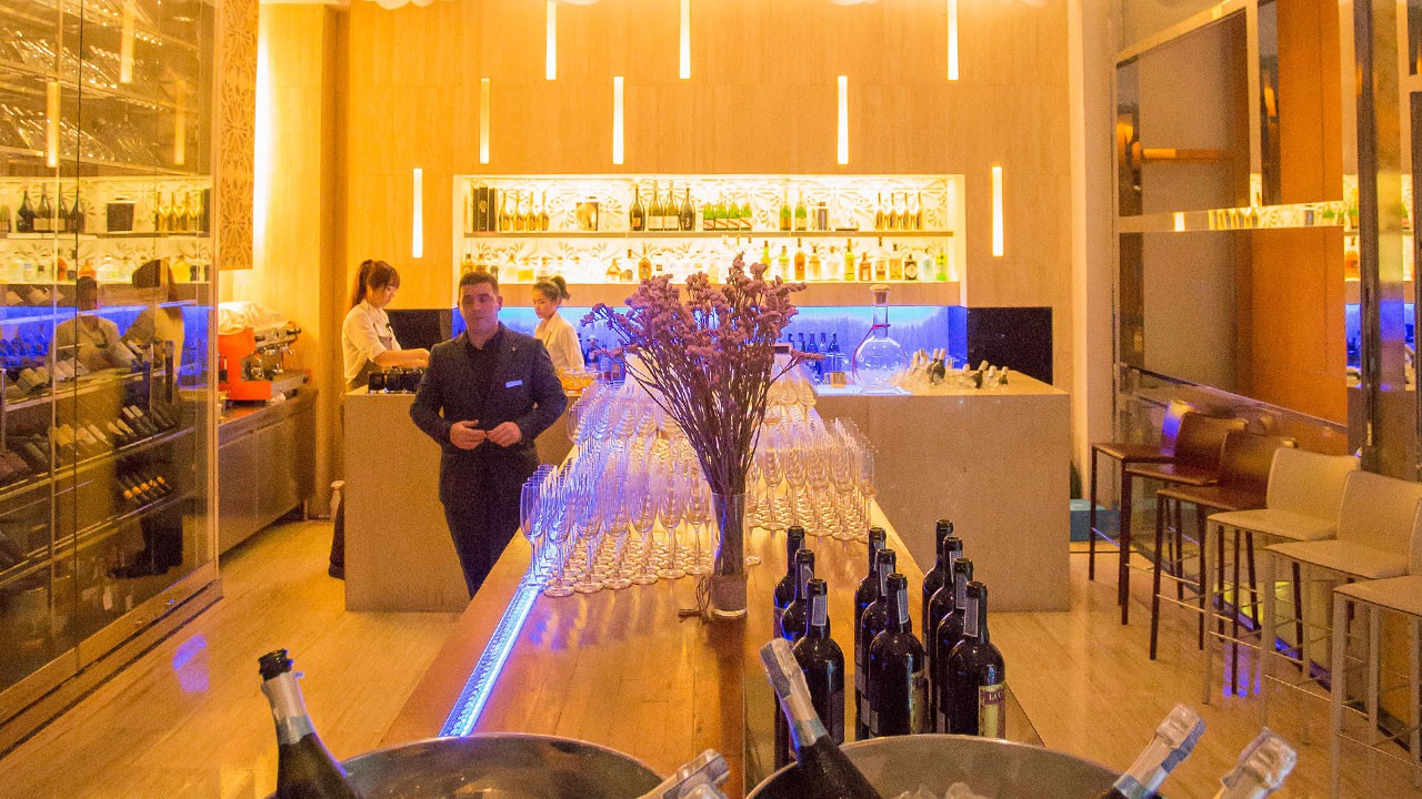 La Tavola & Wine Bar 3 Reasons You MUST Try It Out Siam2nite