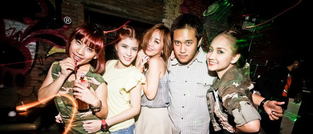 TOODEEP 1st Anniversary