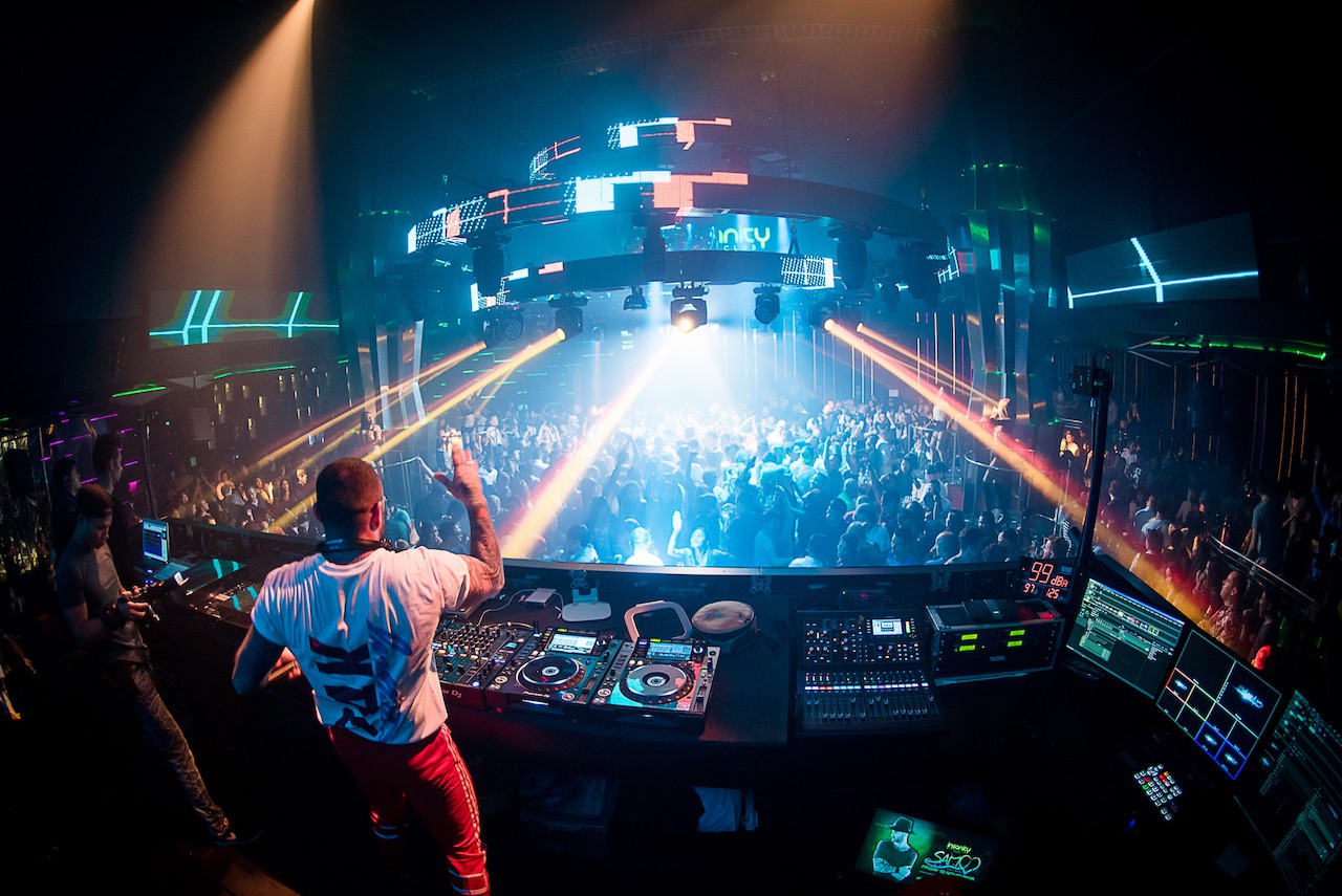DJ Nano at Insanity Nightclub | Siam2nite