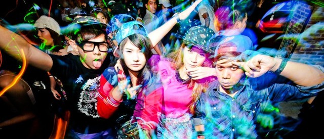 RAVE & GLOW pres. HAT BANGER PARTY (Album 1)