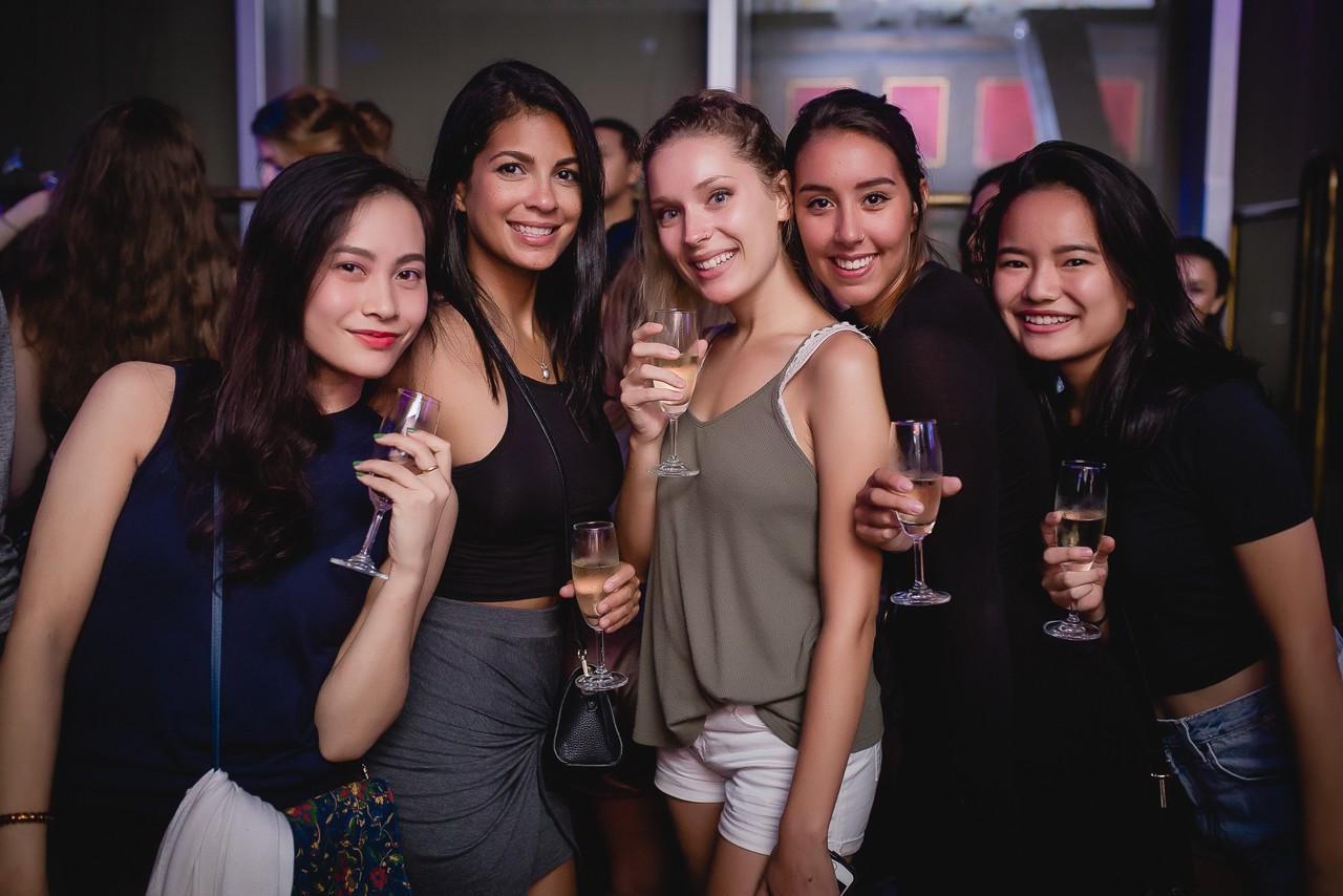 Crush Wednesdays at CE LA VI Bangkok | Siam2nite