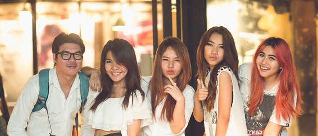 CLAP & 42Below pres. SIAM2NITE Flashing Lights WHITE CHIC (Album 4)