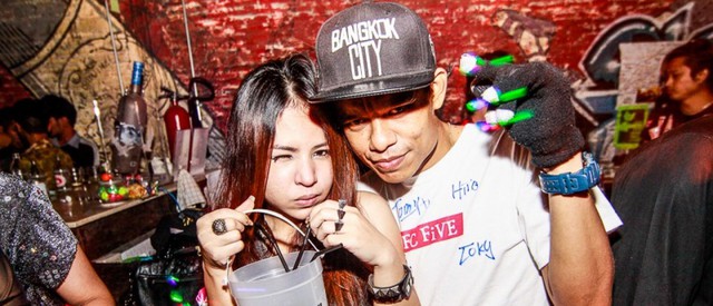RAVE & GLOW pres. SILVER & GOLD Party (Album 1)