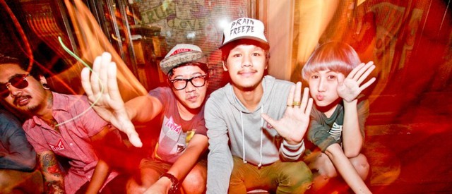 RAVE & GLOW pres. Lovely Socky Party