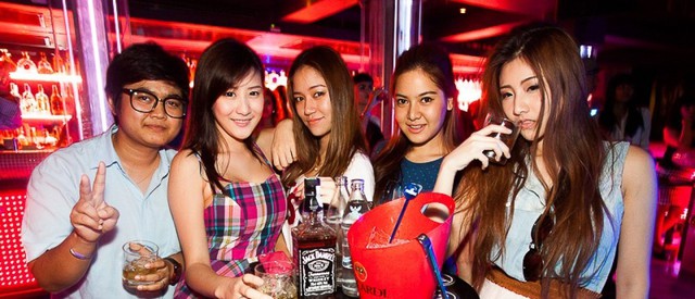 UB Rising THURSDAYS